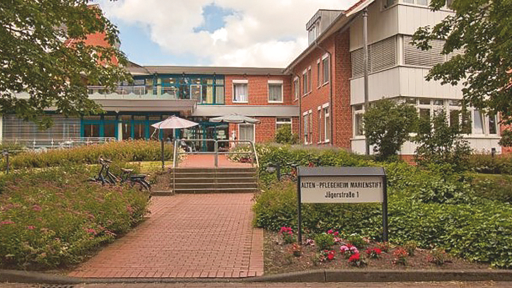 Vergrößerung des Bildes für Gebäudeansicht des Stifts.