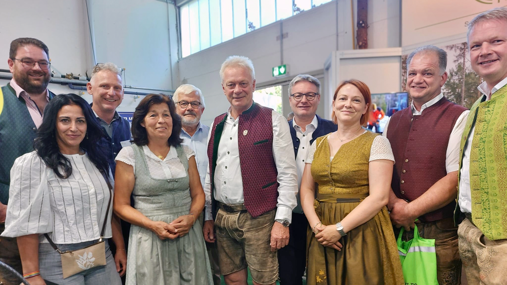 Gruppenfoto mit dem Bundeslandwirtschaftsminister 